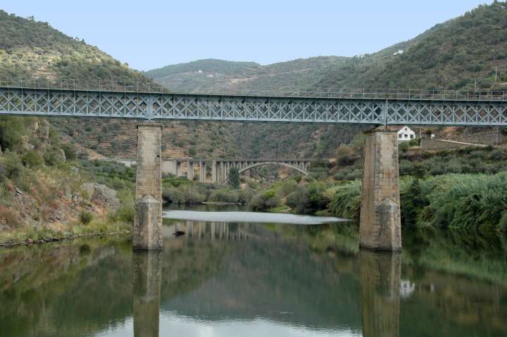 Steel (or iron) truss bridge across the Douro River, Portugal