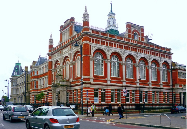 Leyton Town Hall, by John Johnson