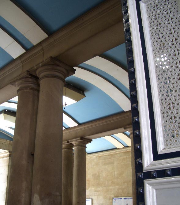 Columns and ceiling, entrance lobby, John Dobson's Central Station, Newcastle