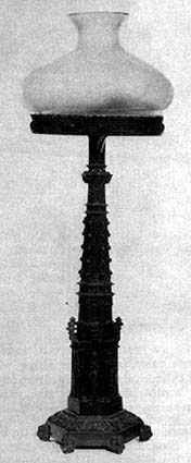 Gothic Sinumbra Lamp