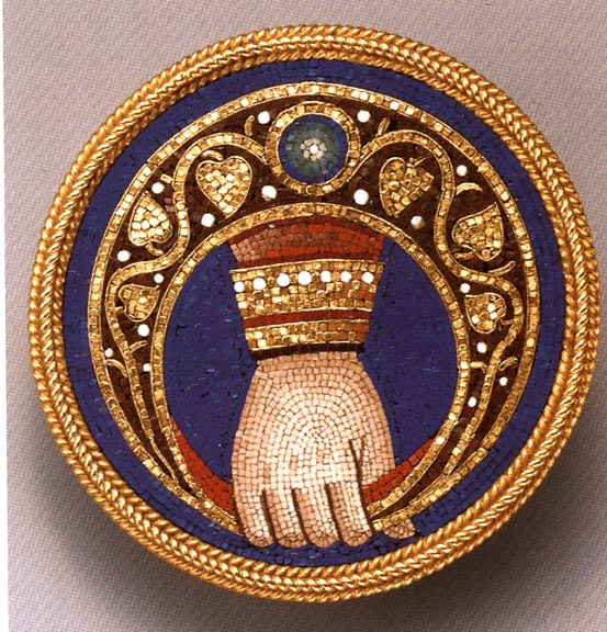 Micomosaic brooch with Hand of God