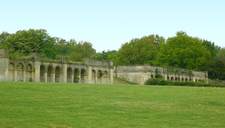 Retaining wall of the lower terrace