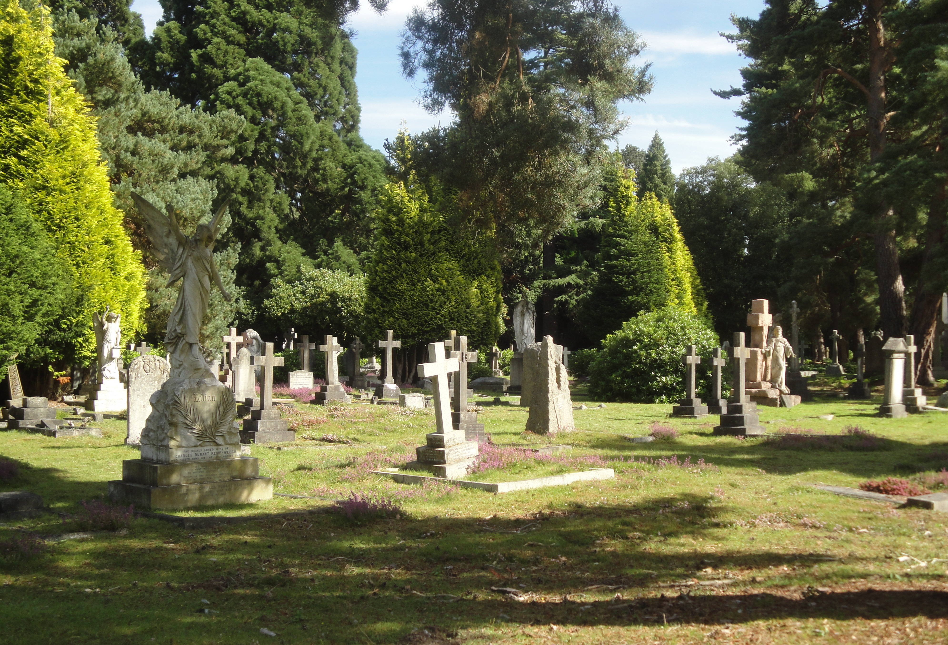 tours of brookwood cemetery