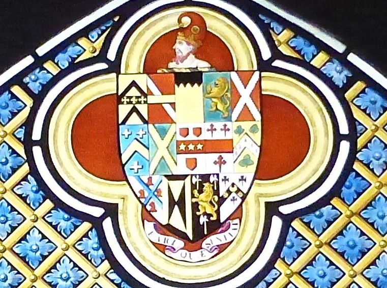 Walpole's family crest and motto close up