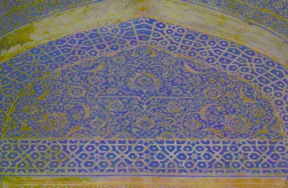 Tiled patterning over an entrance