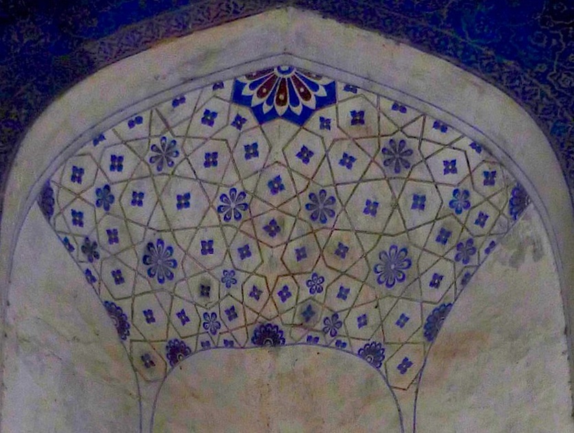 Floral patterning in window alcove