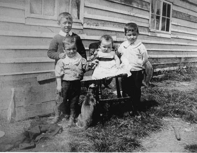 Navvy children, 1890s