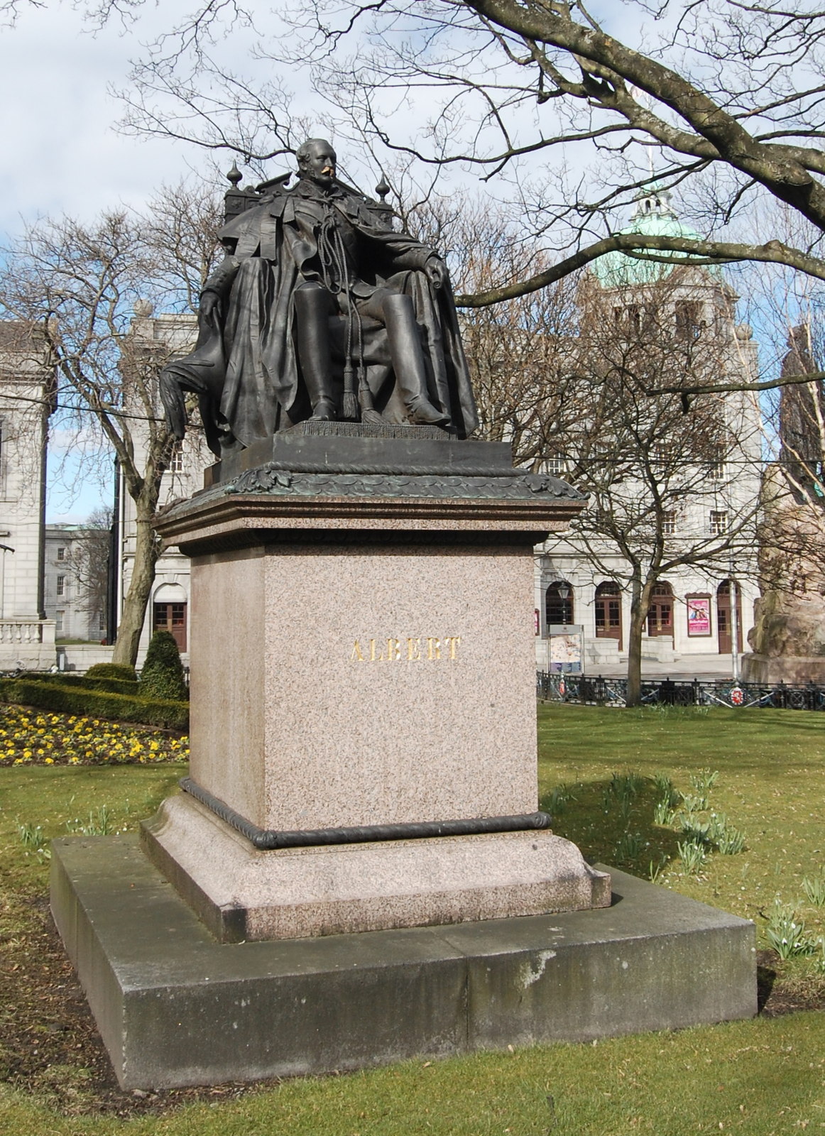 Recent photo of Prince Albert's statue in Aberdeen by Baron Marochetti