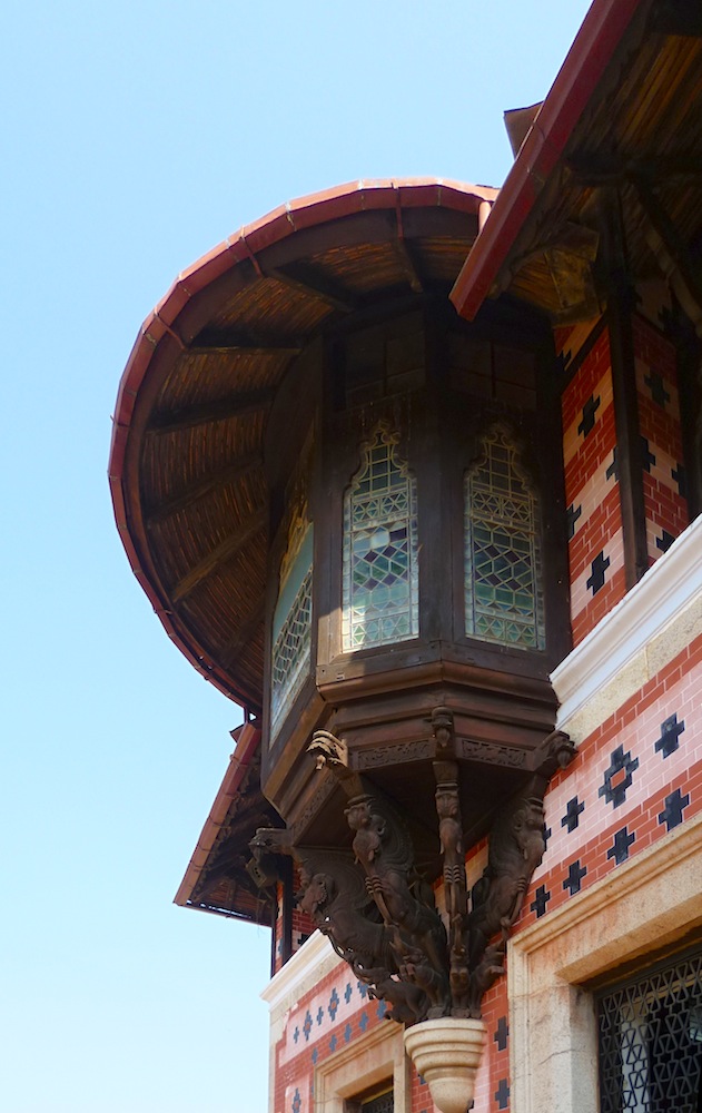 Details of Napier Museum, 2