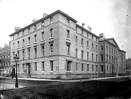 University College Hospital (Alfred Ainger)