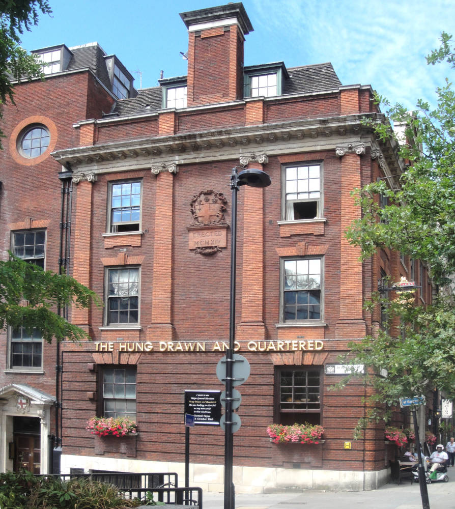 The Black Friar Pub