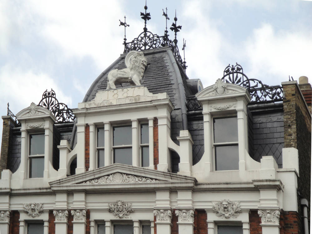 The Black Friar Pub
