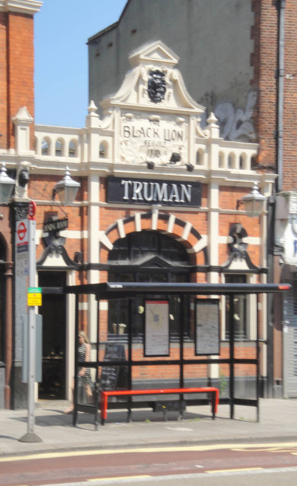 The Black Friar Pub