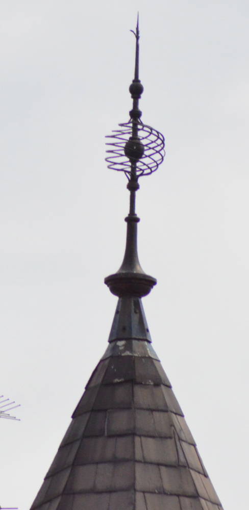 Rooftop finial