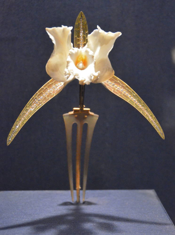 Orchid Comb