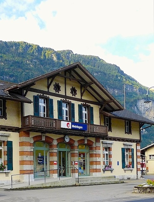 Entrance to Meiringen Station