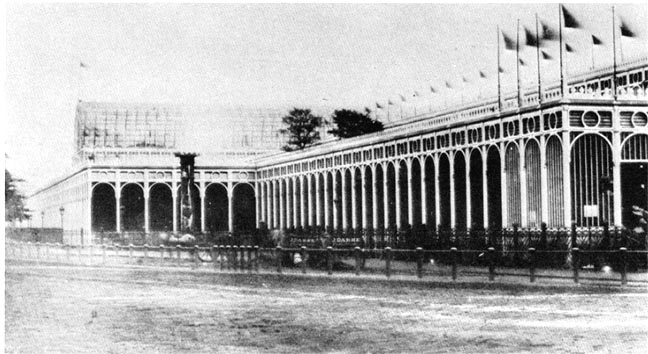 Crystal Palace (1851), East End