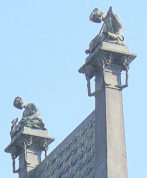 Frampton's Jubilee Monument for Queen Victoria, Calcutta