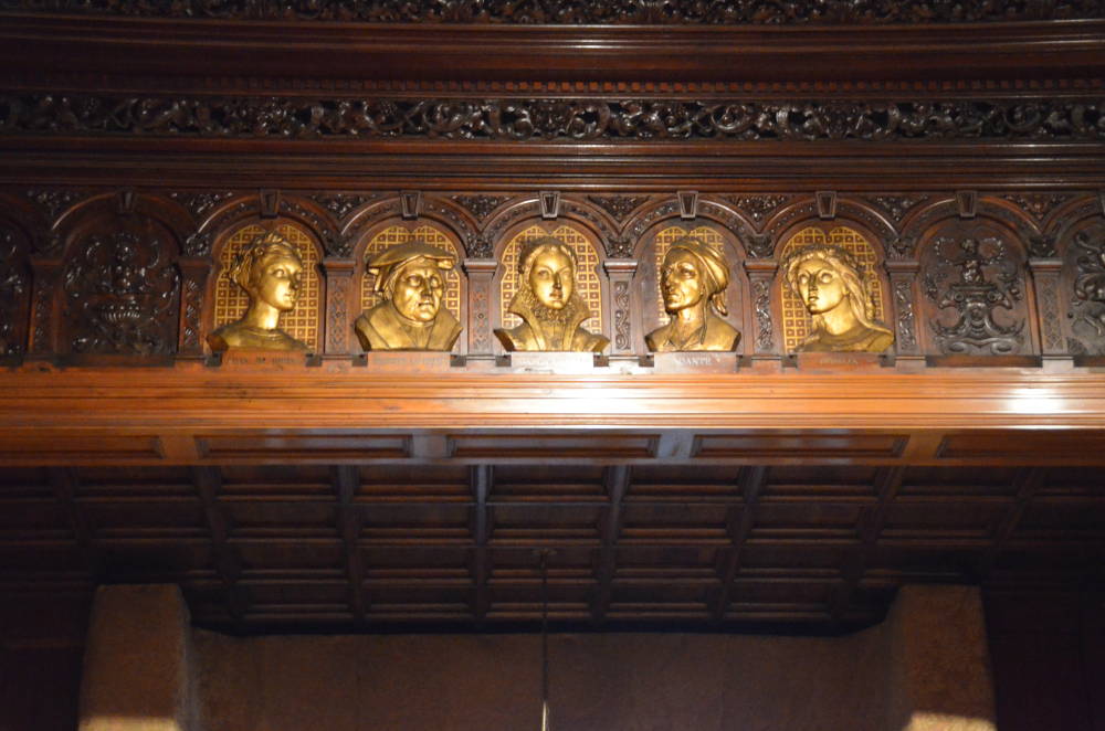 Figures from History and Literature (1)/