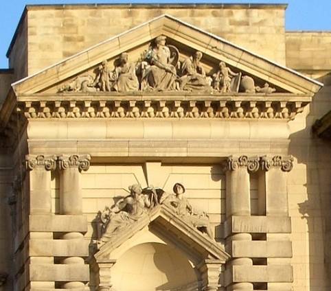 Architectural sculpture, William Brown Street, Liverpool