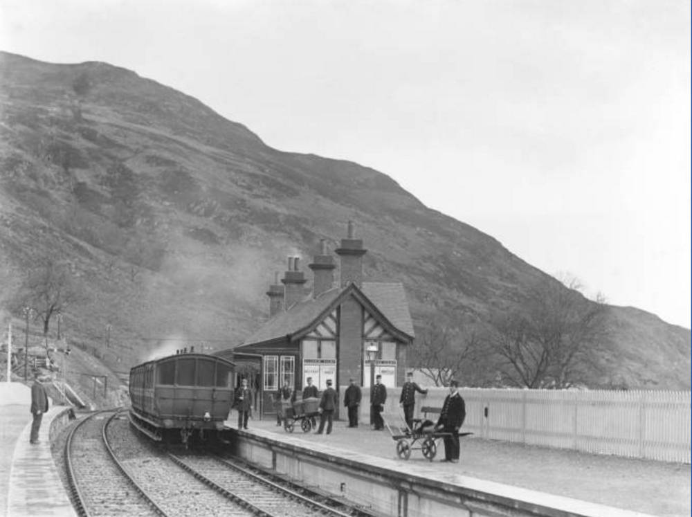 St Fillans Station, Perthshire, Scotland. c. 1901